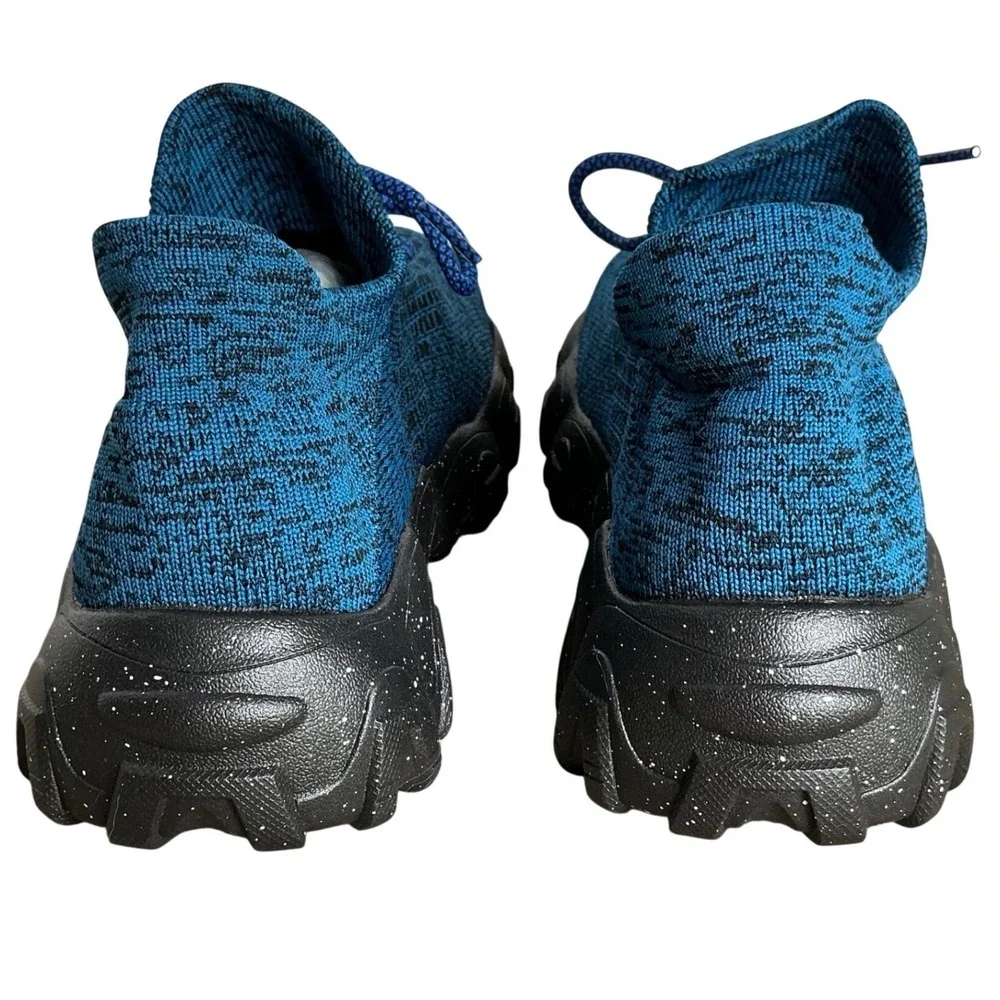 Unbranded •	knit upper